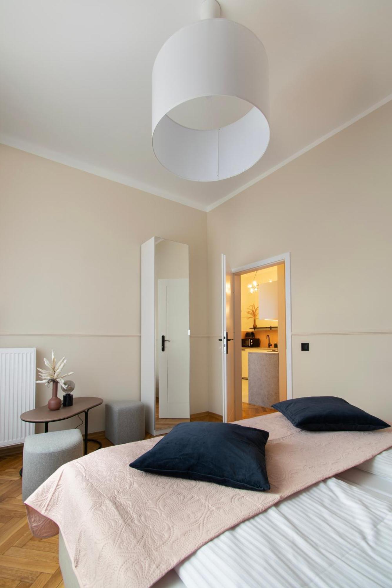 קרקוב Central Apartments Warszawska Street מראה חיצוני תמונה